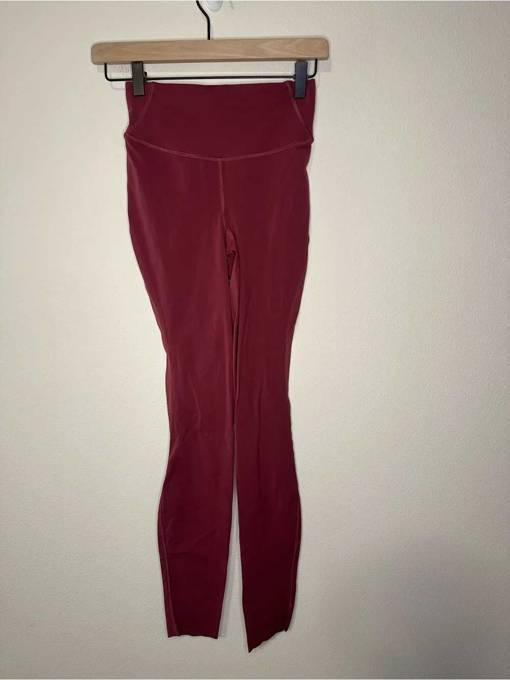 Lululemon Base Pace High-Rise Tight 28